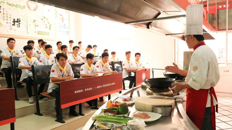 食品代加工厂合作，这五个步骤不可或缺**